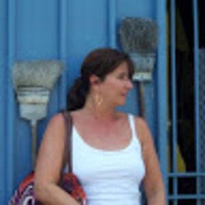 Meet your Posher, Suzanne